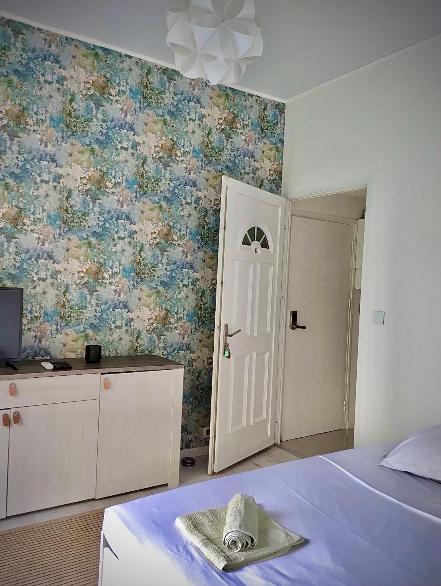 Lovely Riviera Apartment Ницца Экстерьер фото