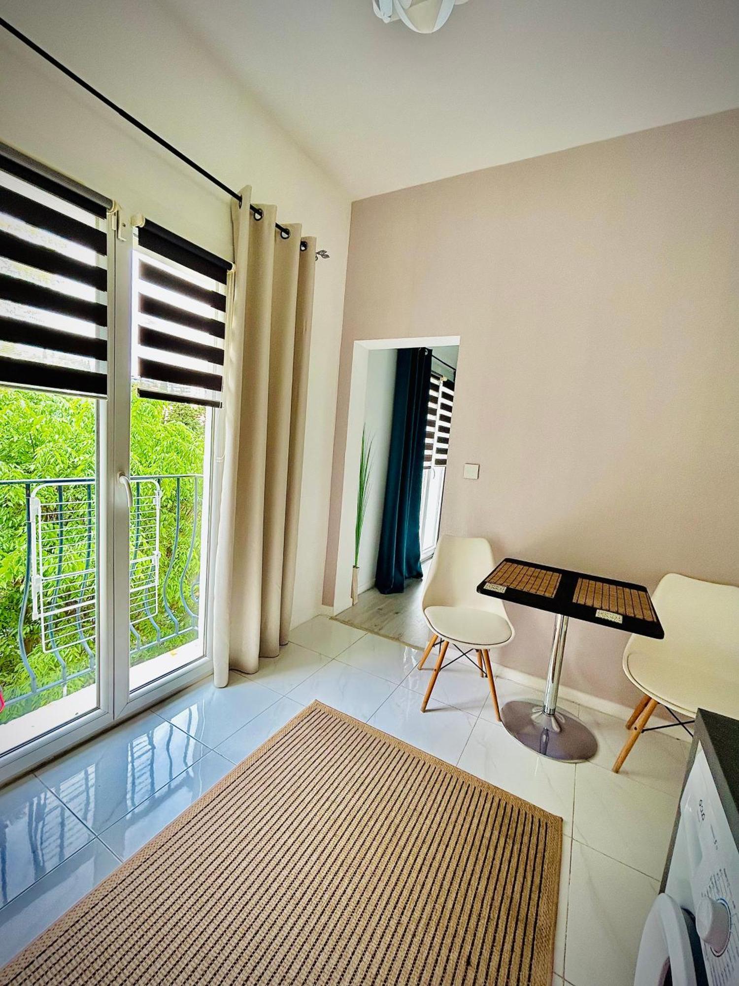Lovely Riviera Apartment Ницца Экстерьер фото